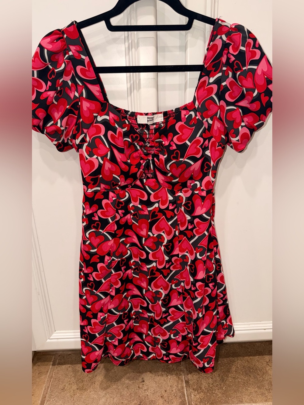 Heart-Print Puff Sleeve Dress in Pink & Black